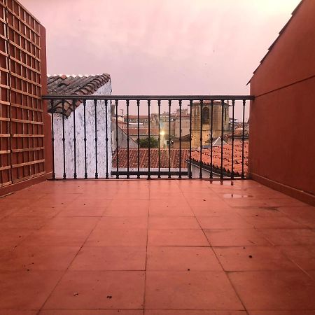 Apartmán Atico Duplex Zona Monumental Caces Exteriér fotografie